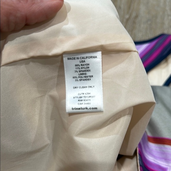 Trina Turk Size 8 Black and White Colorful Sleeveless Halter Sundress - Picture 8 of 11